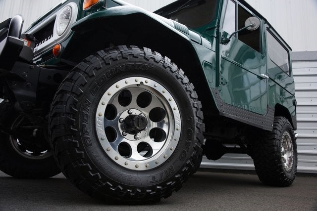 1969 Toyota FJ40 SUV