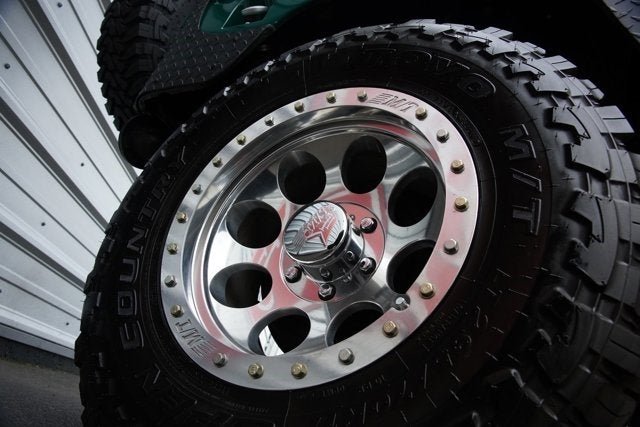 1969 Toyota FJ40 SUV