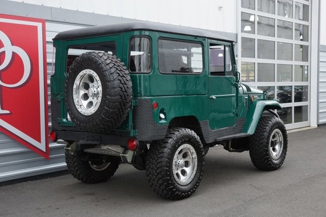 1969 Toyota FJ40 SUV