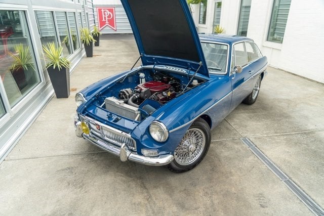 1967 MG B GT Base