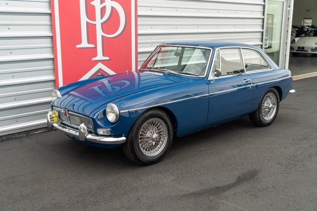 1967 MG B GT Base