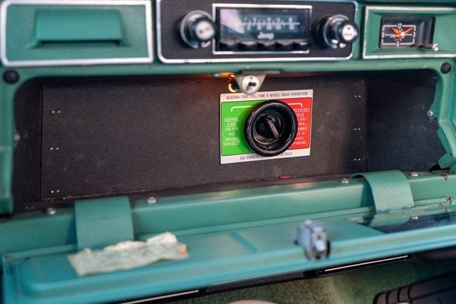 1976 Jeep Wagoneer Base