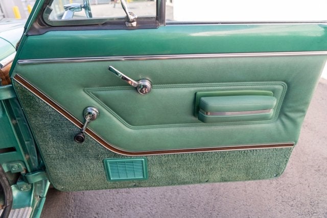 1976 Jeep Wagoneer Base