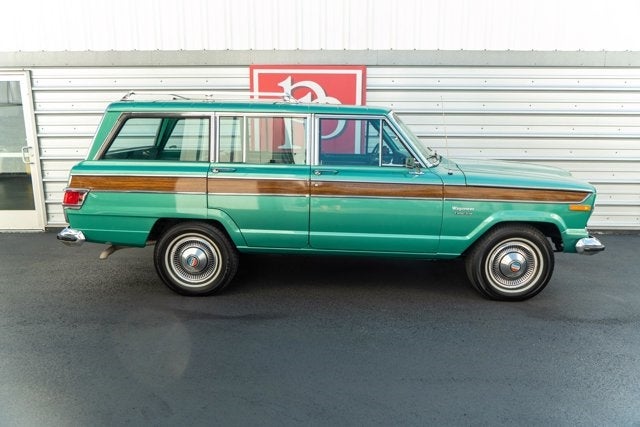 1976 Jeep Wagoneer Base