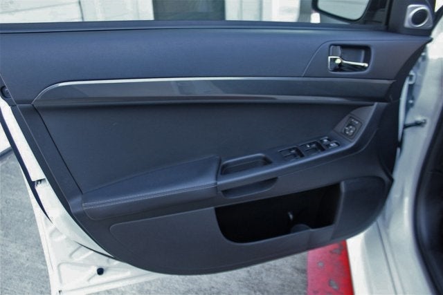 2011 Mitsubishi Lancer Evolution GSR