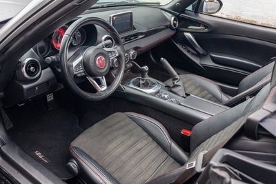 2017 FIAT 124 Spider Elaborazione Abarth