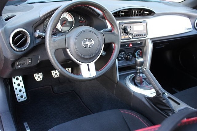 2013 Scion FR-S 2dr Cpe Man (Natl)