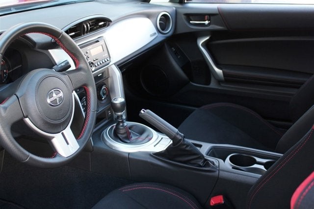 2013 Scion FR-S 2dr Cpe Man (Natl)