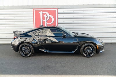 2024 Toyota GR86 Premium