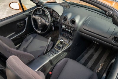 2000 Mazda Mazda MX-5 Miata Turbo