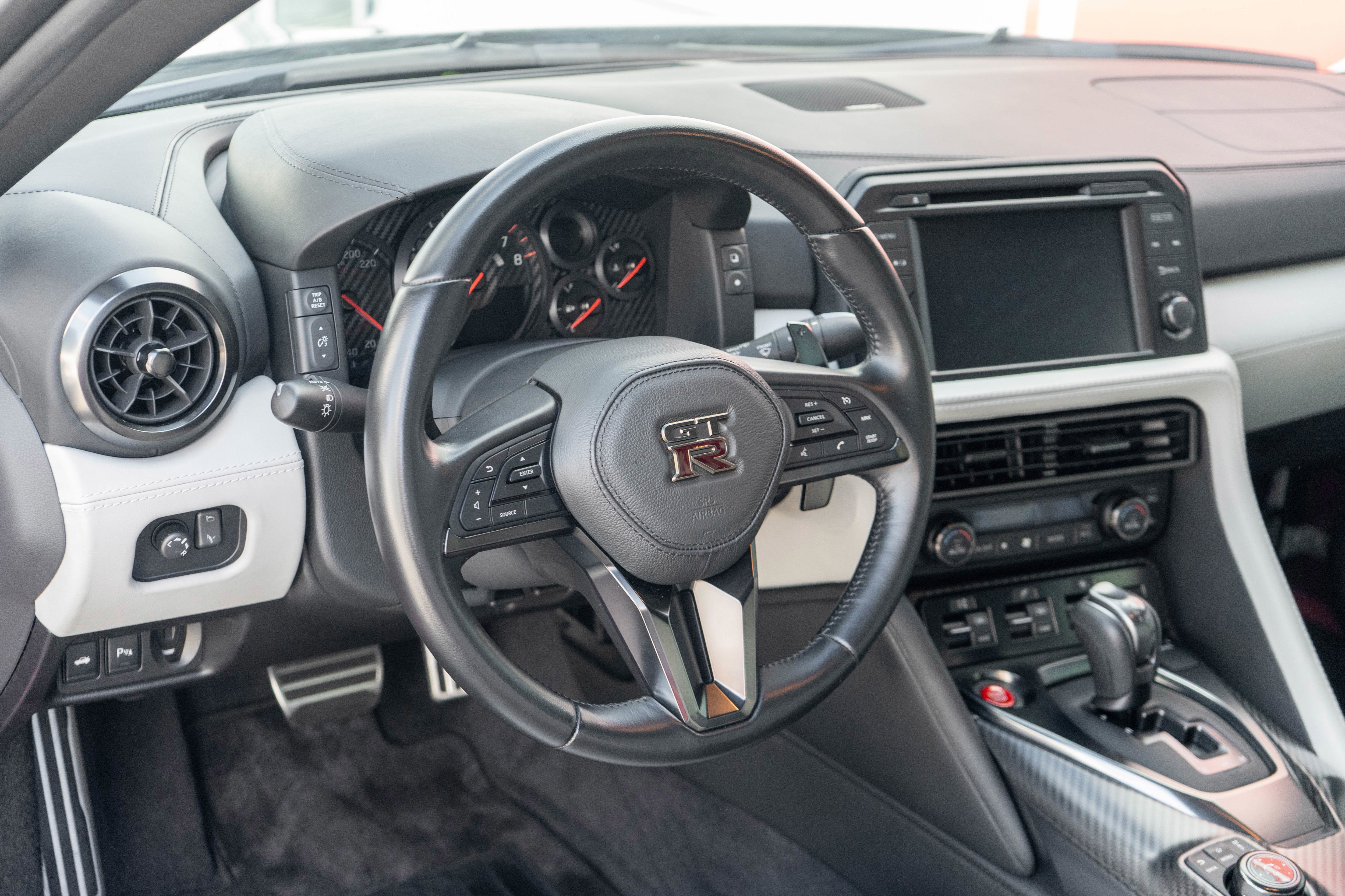 2024 Nissan GT-R Premium