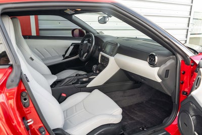 2024 Nissan GT-R Premium