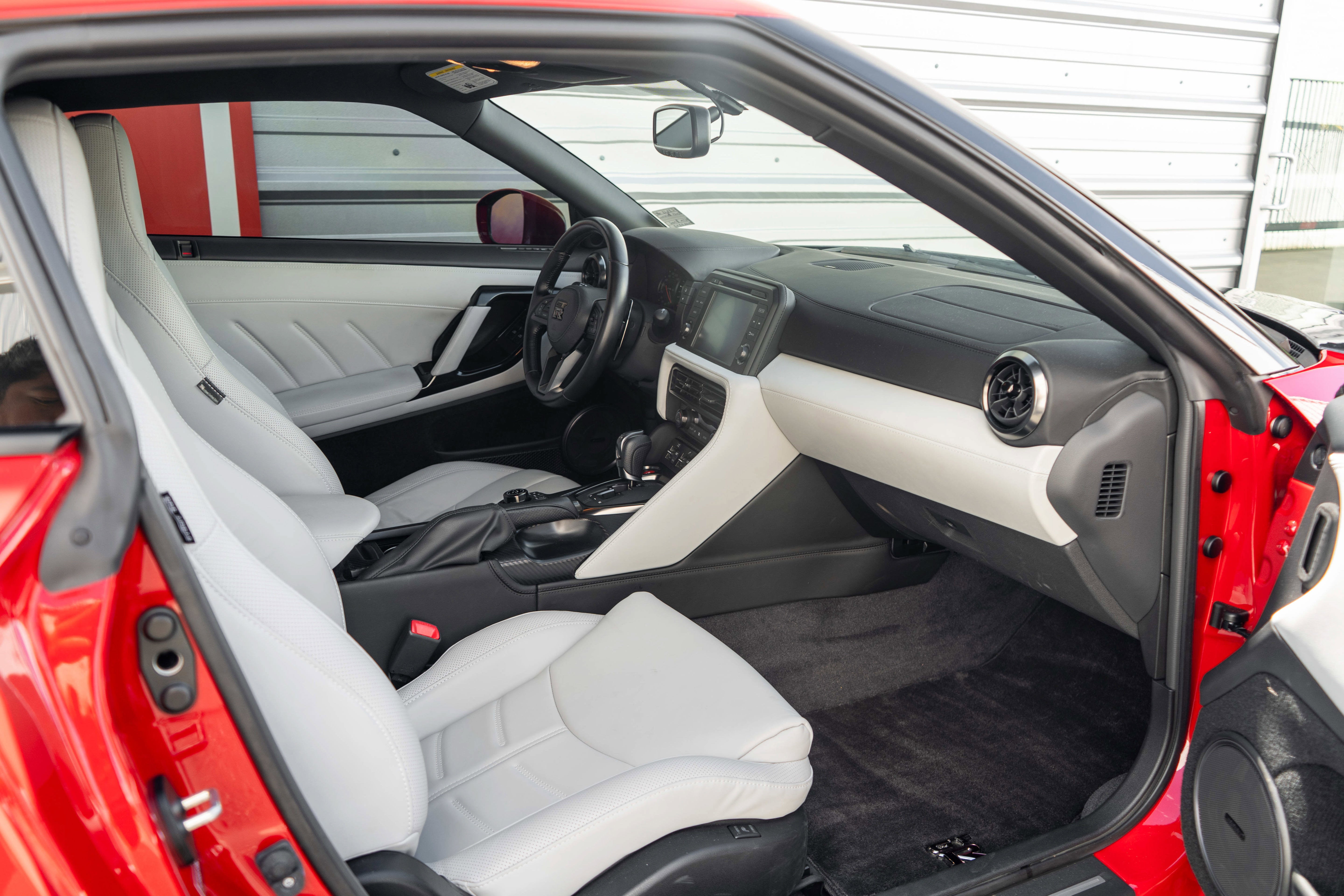 2024 Nissan GT-R Premium