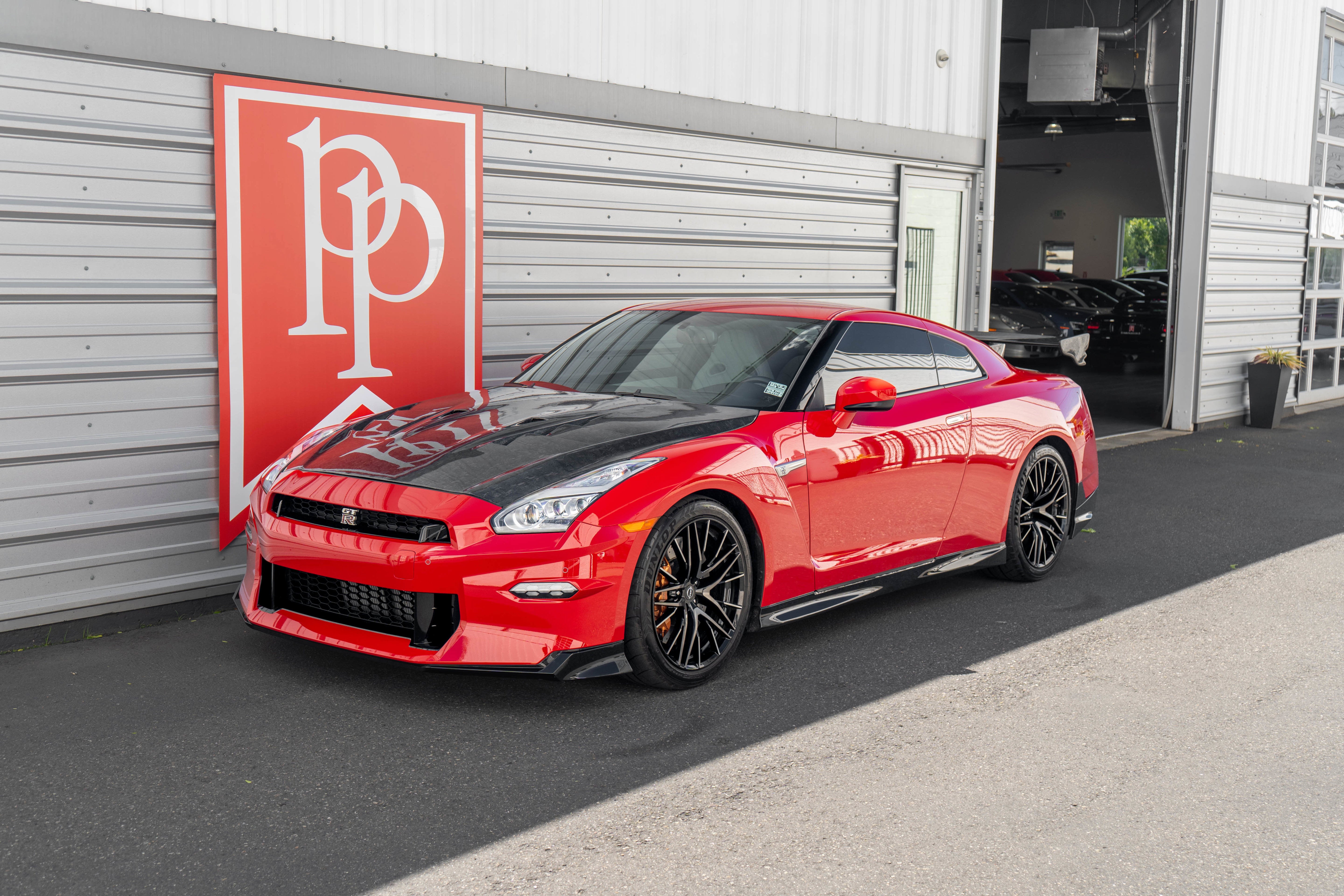 2024 Nissan GT-R Premium