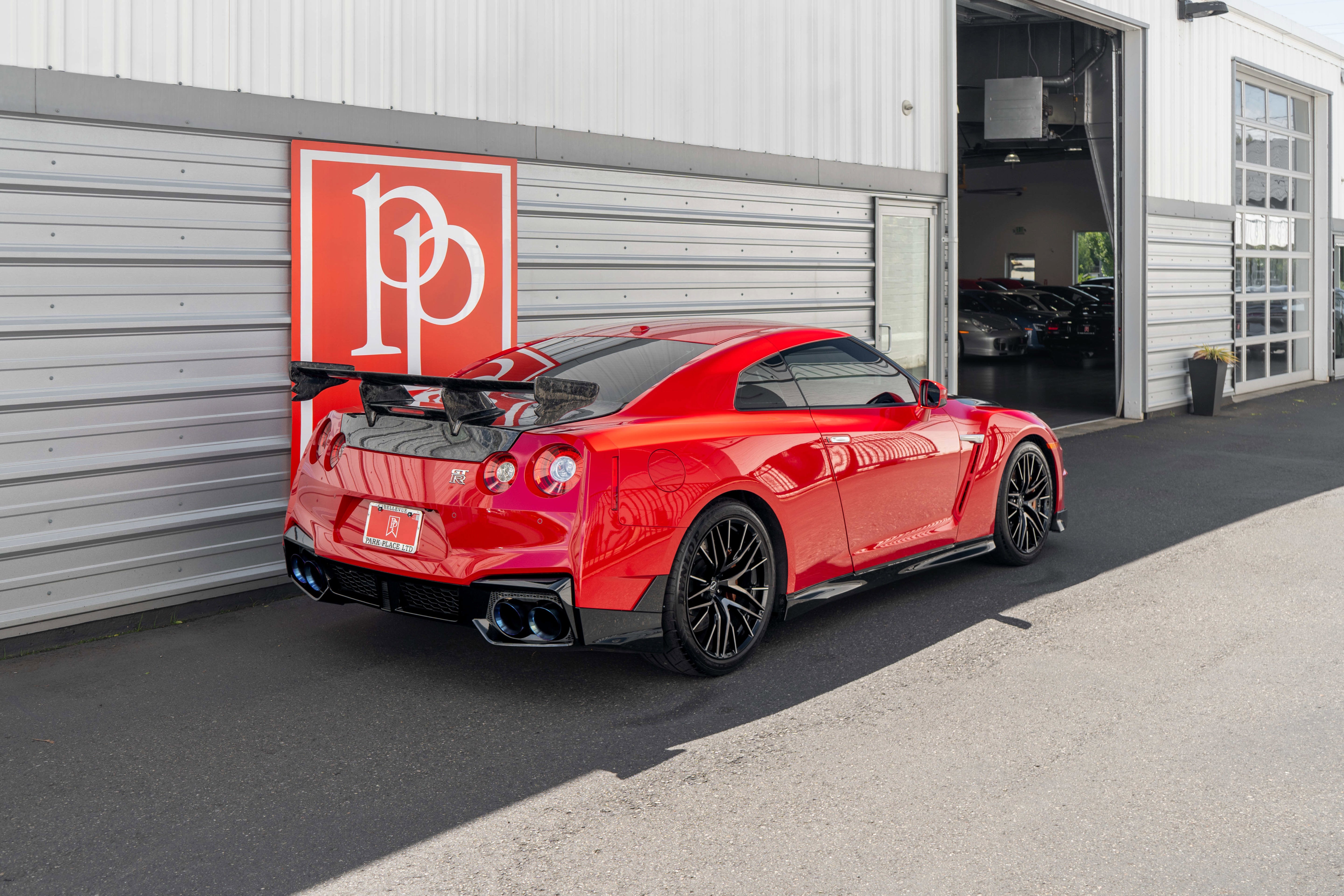 2024 Nissan GT-R Premium