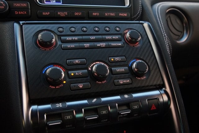 2016 Nissan GT-R Premium