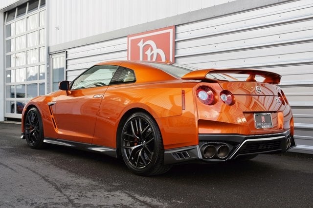 2017 Nissan GT-R Premium