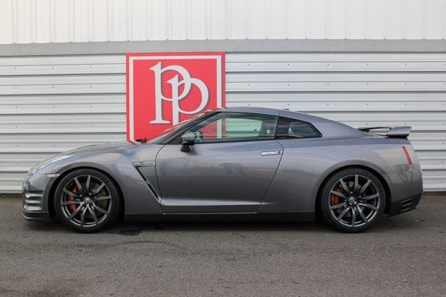 2014 Nissan GT-R Premium