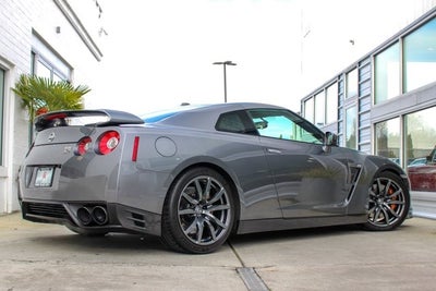 2014 Nissan GT-R Premium