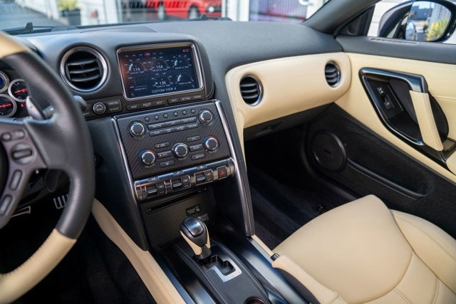 2015 Nissan GT-R Premium