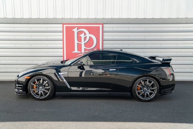 2015 Nissan GT-R Premium