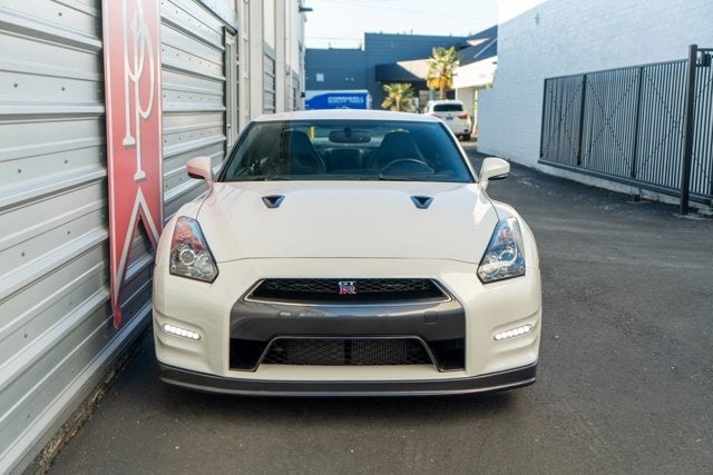 2013 Nissan GT-R Premium