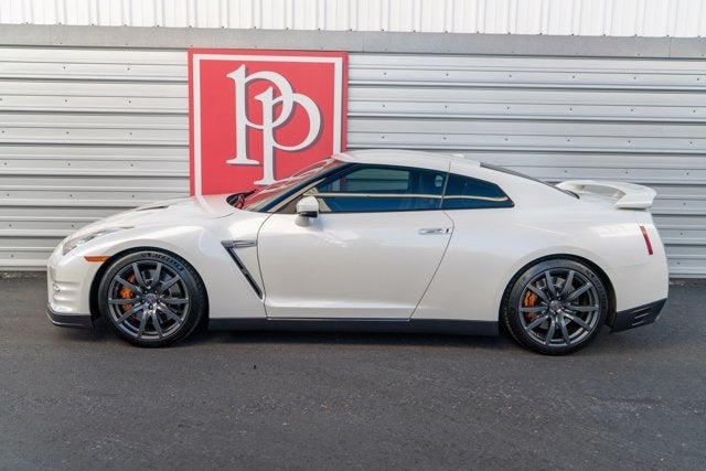 2013 Nissan GT-R Premium