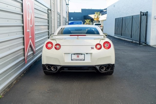 2013 Nissan GT-R Premium
