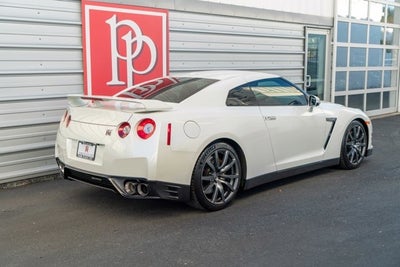 2013 Nissan GT-R Premium