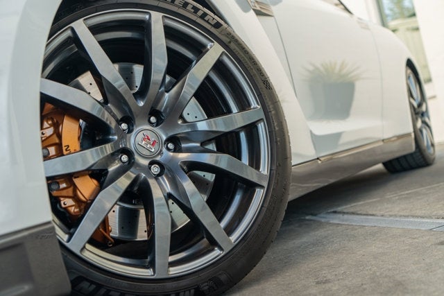 2013 Nissan GT-R Premium