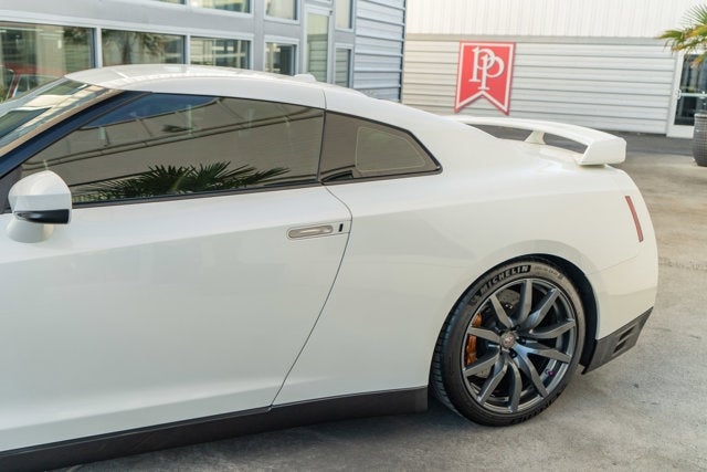 2013 Nissan GT-R Premium
