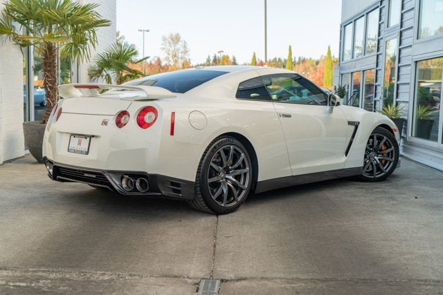 2013 Nissan GT-R Premium