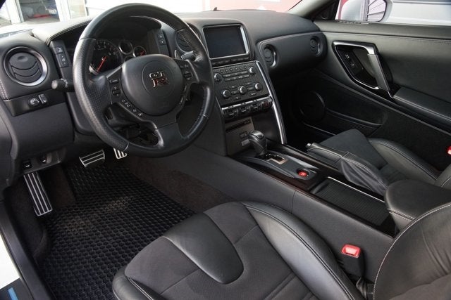 2015 Nissan GT-R Premium Pkg.