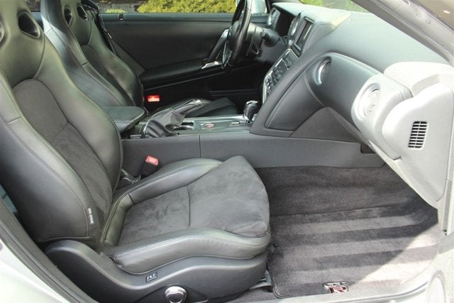 2010 Nissan GT-R Premium