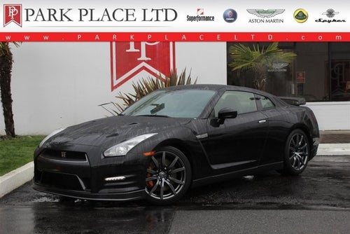 2014 Nissan GT-R Premium