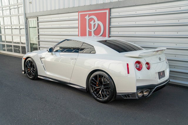 2018 Nissan GT-R Premium