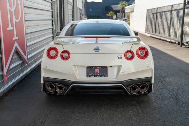 2018 Nissan GT-R Premium