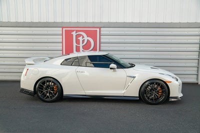 2018 Nissan GT-R Premium