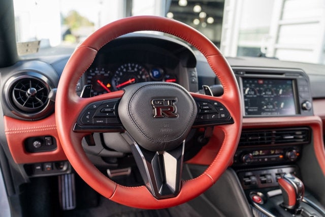 2019 Nissan GT-R Premium