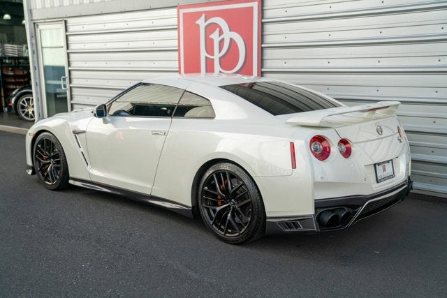 2019 Nissan GT-R Premium