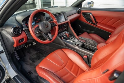2019 Nissan GT-R Premium