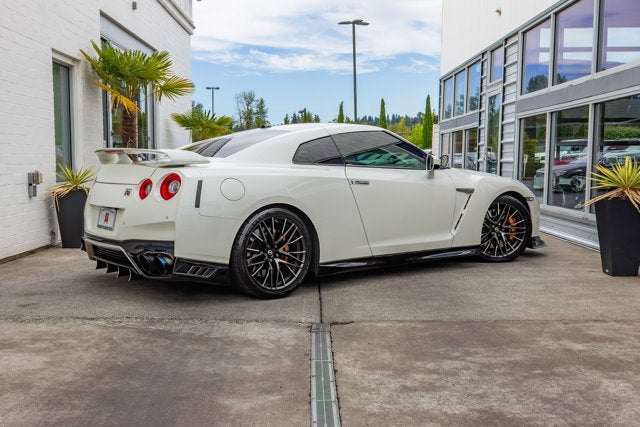 2020 Nissan GT-R Premium