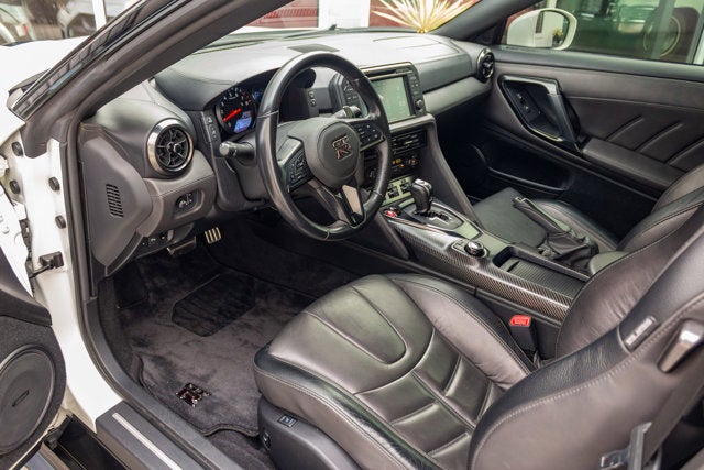 2020 Nissan GT-R Premium