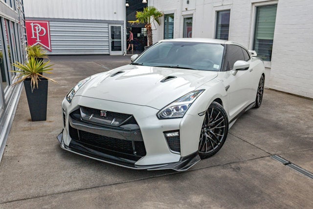 2020 Nissan GT-R Premium