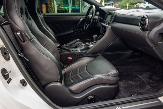 2020 Nissan GT-R Premium