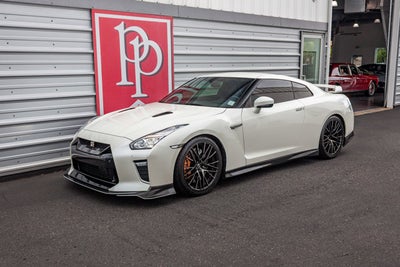 2020 Nissan GT-R Premium