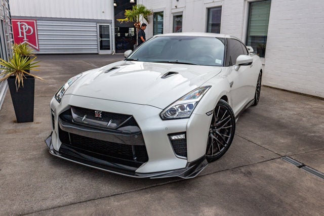 2020 Nissan GT-R Premium