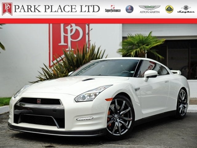 2015 Nissan GT-R Premium