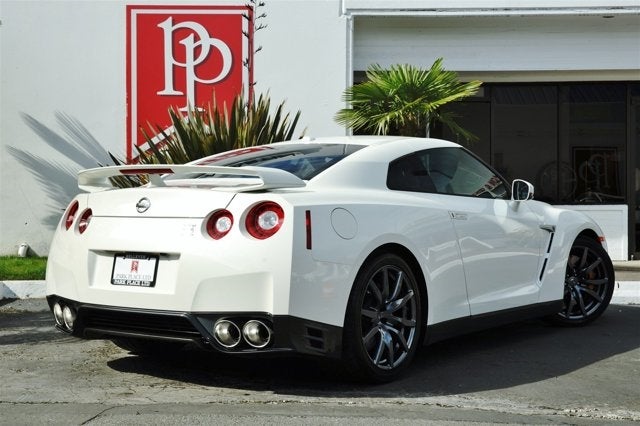 2015 Nissan GT-R Premium