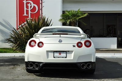2015 Nissan GT-R Premium